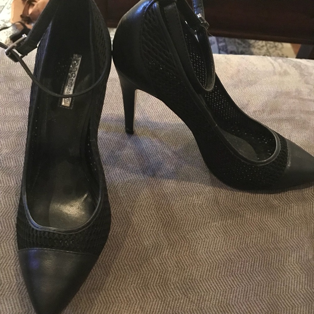 BCBG mesh heel